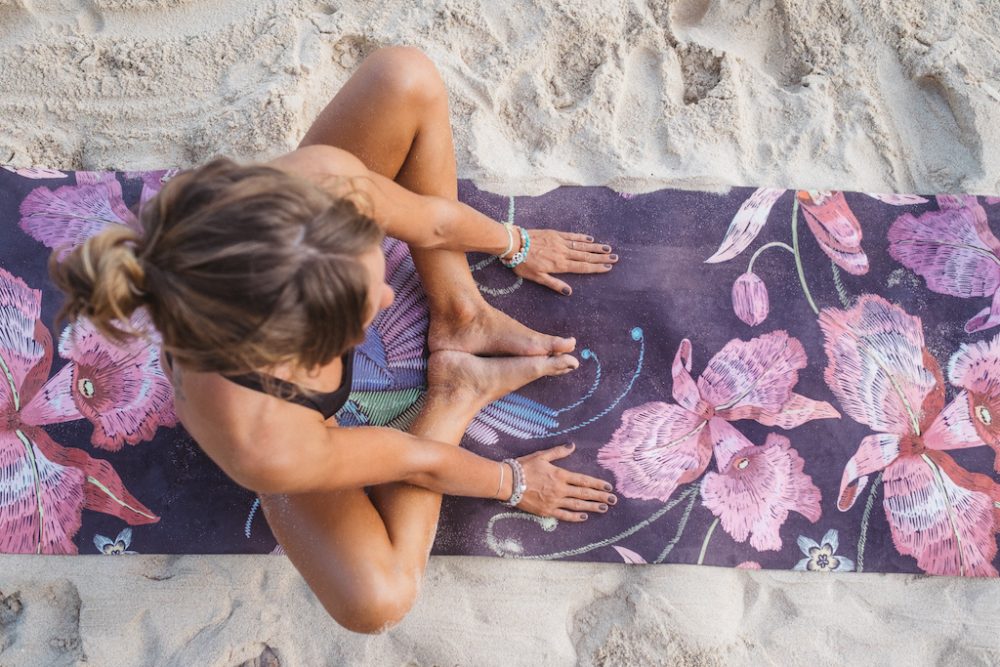 Tapis De Yoga Voyage Japanese Garden avec yogi - unique et écologiques