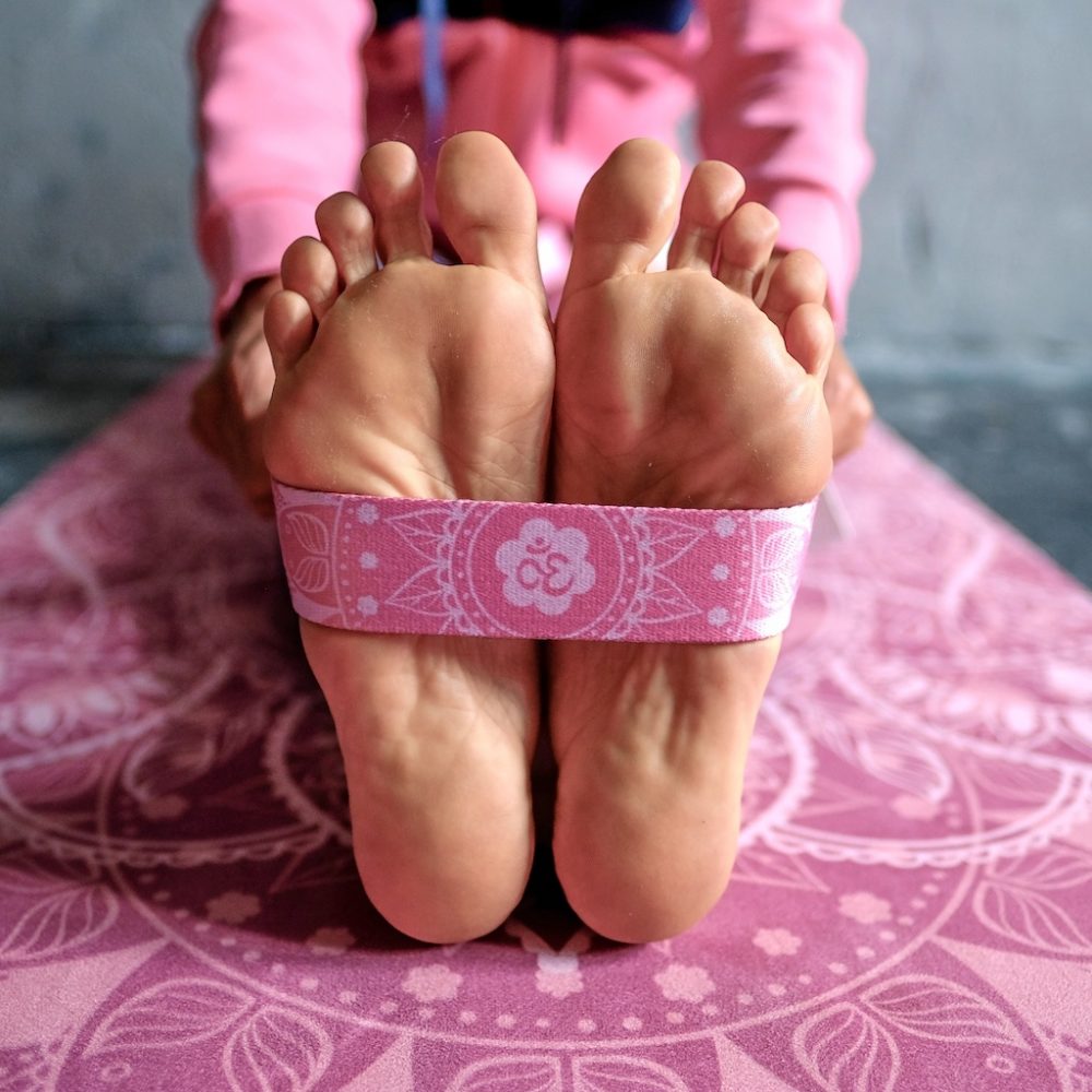 Sangle de yoga Boho Girl - légère et antidérapante