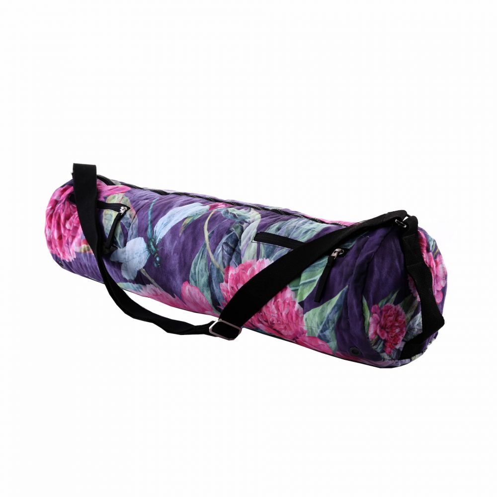 Sac de yoga Love you Peonies avec des bretelles confortables, des poches zippées supplémentaires et un design unique