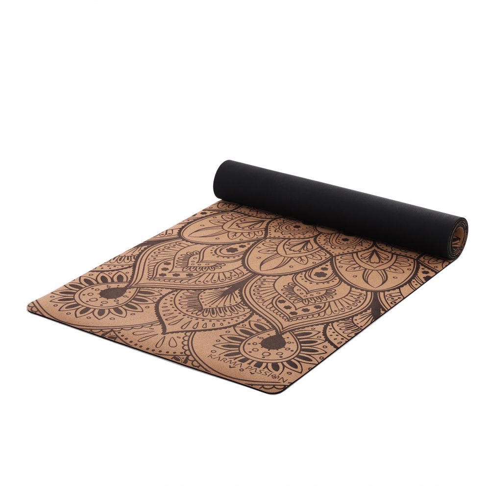 Tapis De Yoga En Liège Mandala Boho est fabriquée à partir de matériaux 100% naturels