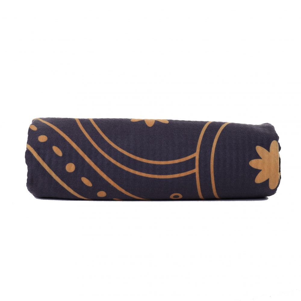 Serviette de yoga Hamsa Black à pois en silicone - qualité des matériaux garantissant une durabilité maximale