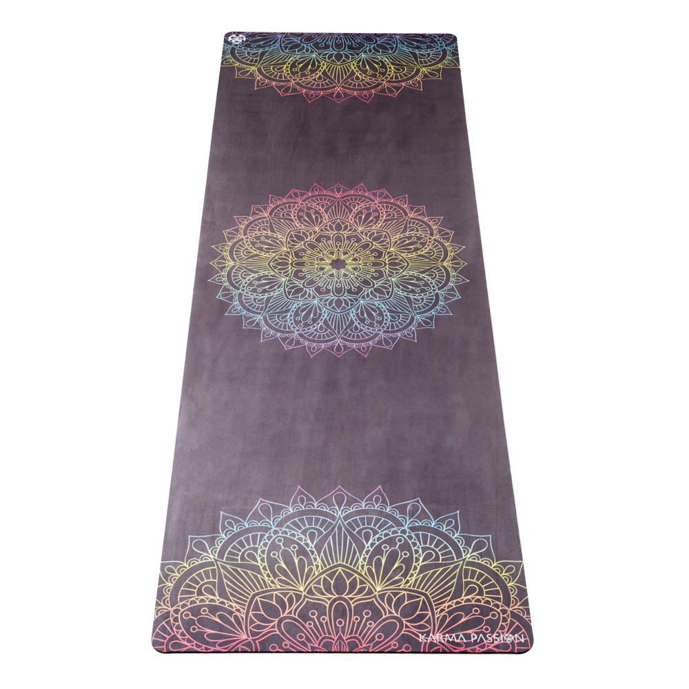 La serviette de yoga Mandala 7 Chakras est douce, légère, absorbante et également antidérapante